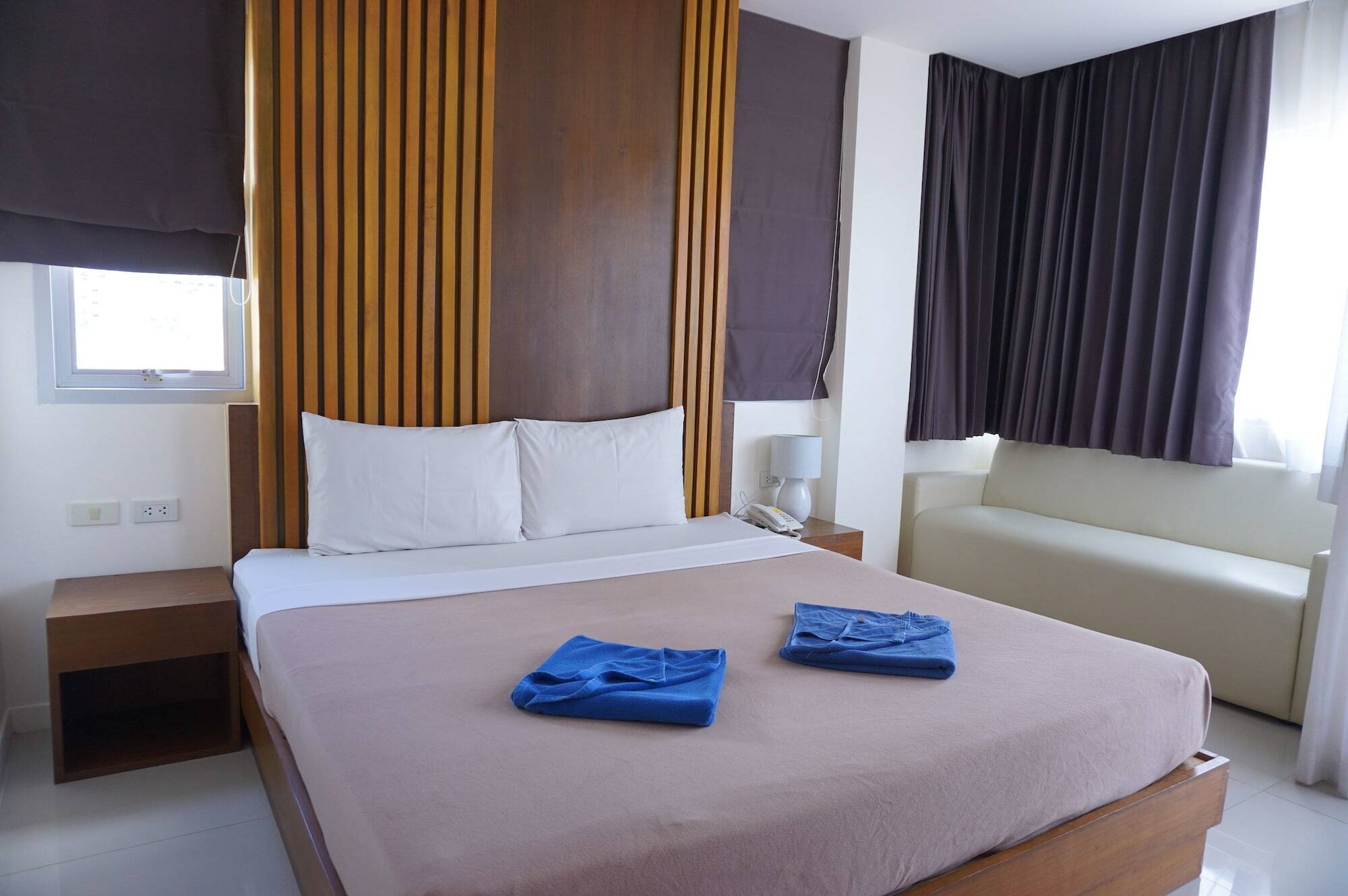 Baan Ketkeaw 1 Khách sạn Patong